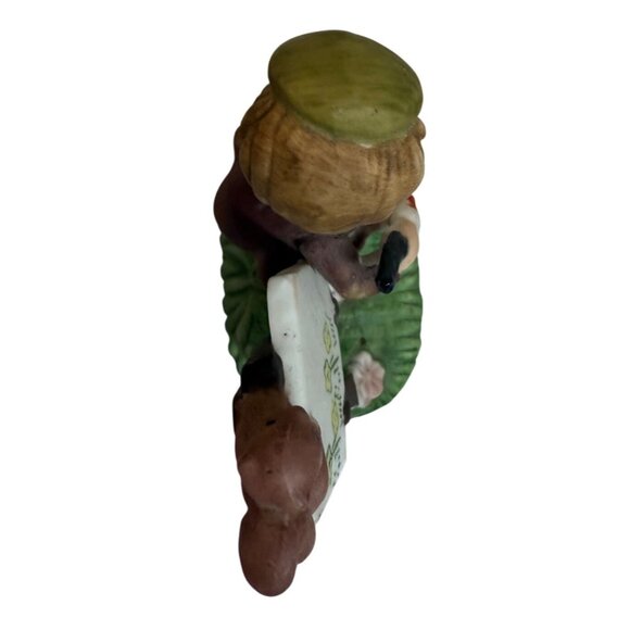 Vintage Ceramic Figurine Of Painter Girl With Squirrel & Easel By Lego Hand-Pain - Picture 5 of 9